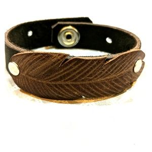 Handmade leather bracelet